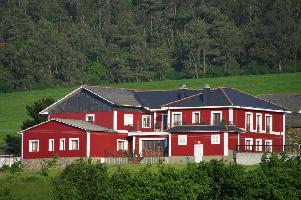 Hotel Rural Suquin Навія Екстер'єр фото